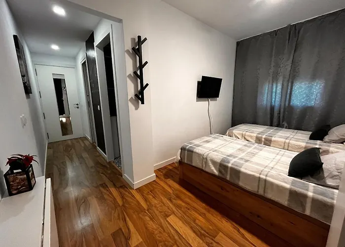 Appartamento Nemo - Pequeno Apto Con Terraza Y Vistas Increibles *
