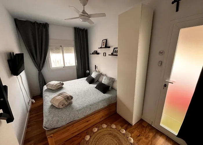Nemo - Pequeno Apto Con Terraza Y Vistas Increibles Appartamento Málaga